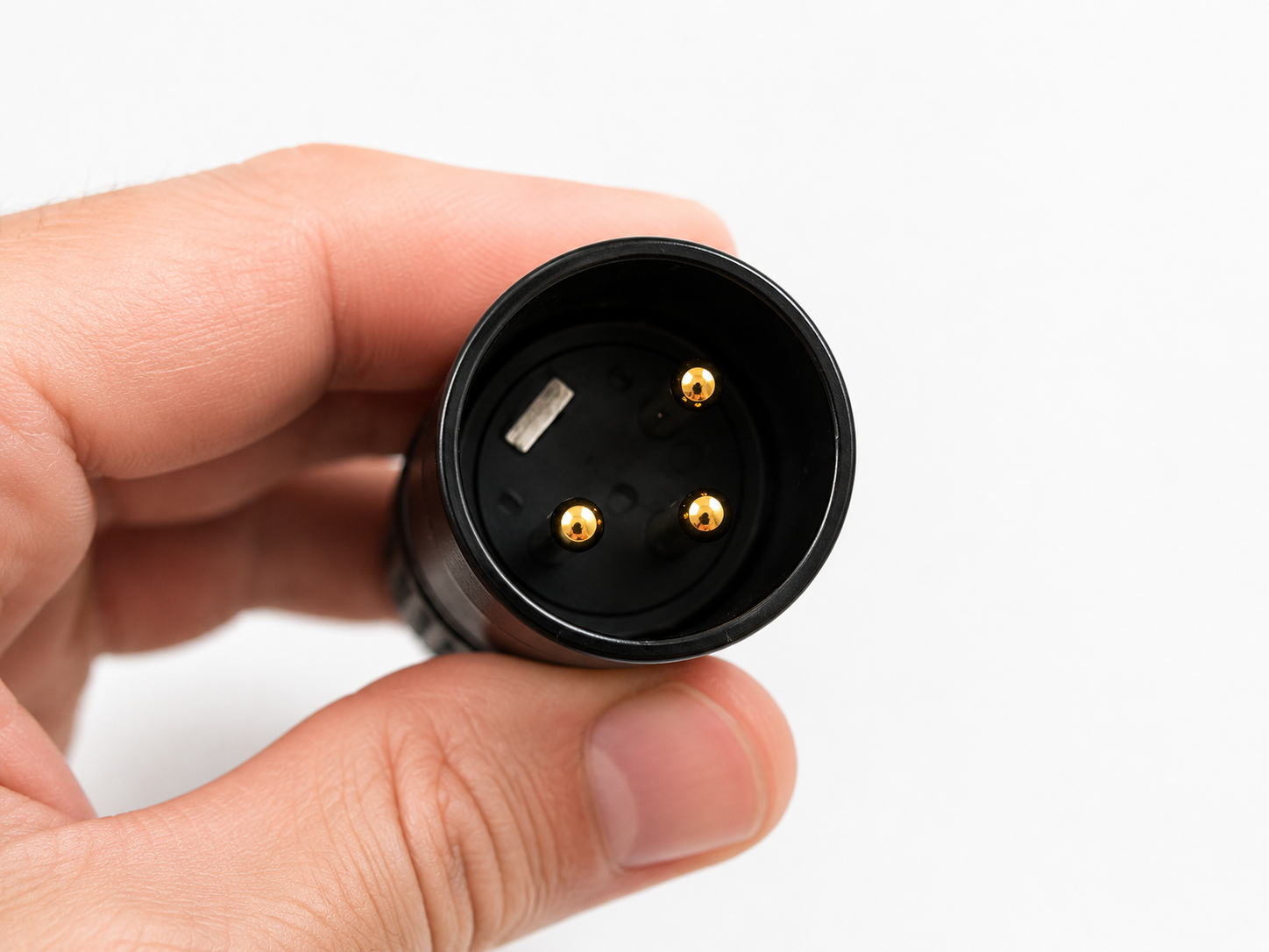 XLR 3-PIN